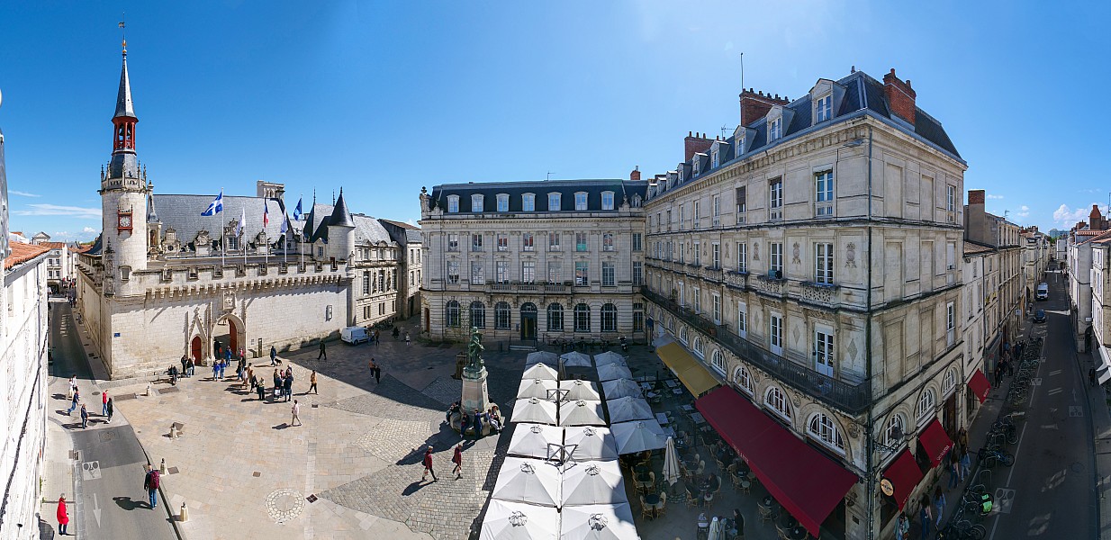 La Rochelle vu d'en haut, 6 rue Dupaty